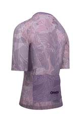 Focused image featuring the fabric texture of ONNOR's Men's Shu Elite Cycling Jersey Short Sleeve in light purple and grey colors. This shot accentuates the jersey's quality, breathability, and resilience, symbolizing the brand's commitment to crafting durable, performance-boosting cycling wear that stands the test of time and rigor.