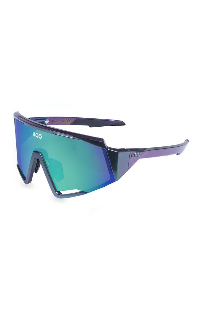 KOO Spectro Sunglasses MDD - Maratona Dles Dolomites - Iridescent - men's iridescent sunglasses - KOO Spectro Sunglasses - MDD - Maratona Dles Dolomites - Iridescent OEY00004-917 Iridescent Koo Spectro sunglasses from the Maratona dles Dolomites collection for unique style and protection.