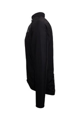 Detailed close-up of the sturdy fabric and meticulous stitching on the ONNOR Men's Black Stealth Cycling Windbreaker Long Sleeve