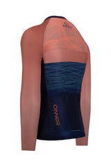 High-definition image of the blue and orange Men's Tyr Elite Cycling Jersey Long Sleeve by ONNOR. The image shows the brand's approach to blending vibrant color combinations and top-notch quality into their cycling gear. The compelling visuals and meticulous detailing make this jersey a perfect choice for discerning cyclists who appreciate both style and quality.