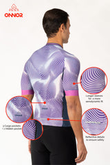 A men's biking jersey with short sleeves. This cycling jersey combines style and functionality, offering a comfortable fit and advanced features for an enjoyable biking experience.