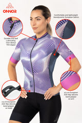 A women's biking jersey in a short-sleeve design. The jersey has a minimalist and modern aesthetic, with clean lines and a monochromatic color scheme. It offers a relaxed fit and is crafted from a soft and durable material.