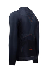 Displayed in the image is a men's cycling jersey for cooler weather. The long-sleeve design provides added warmth and protection, making it ideal for colder rides. The jersey is made of high-quality materials, ensuring durability and comfort. It features a sleek and stylish design, with reflective elements for increased visibility during low-light conditions.