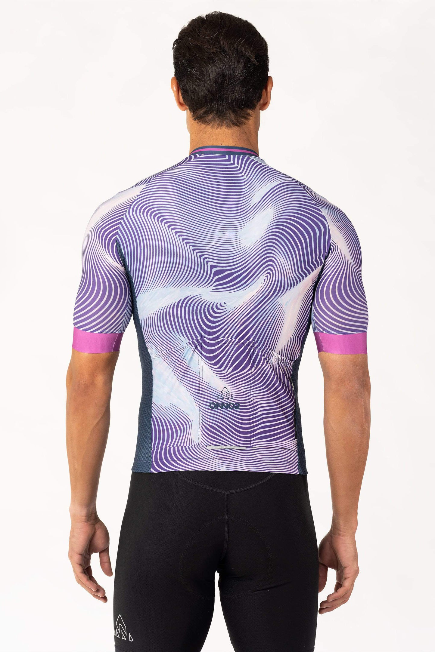 A gent's cycling shirt with short sleeves. This men's bicycle top offers a comfortable and aerodynamic fit, making it an excellent choice for cycling enthusiasts.