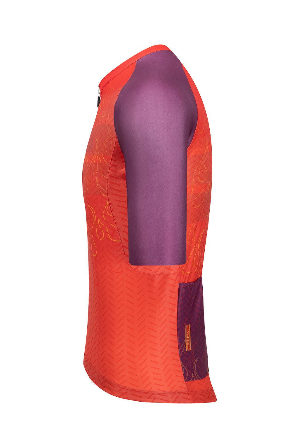 A short sleeve cycling top for men. The top has a relaxed fit and is made from a lightweight, moisture-wicking fabric for enhanced breathability.