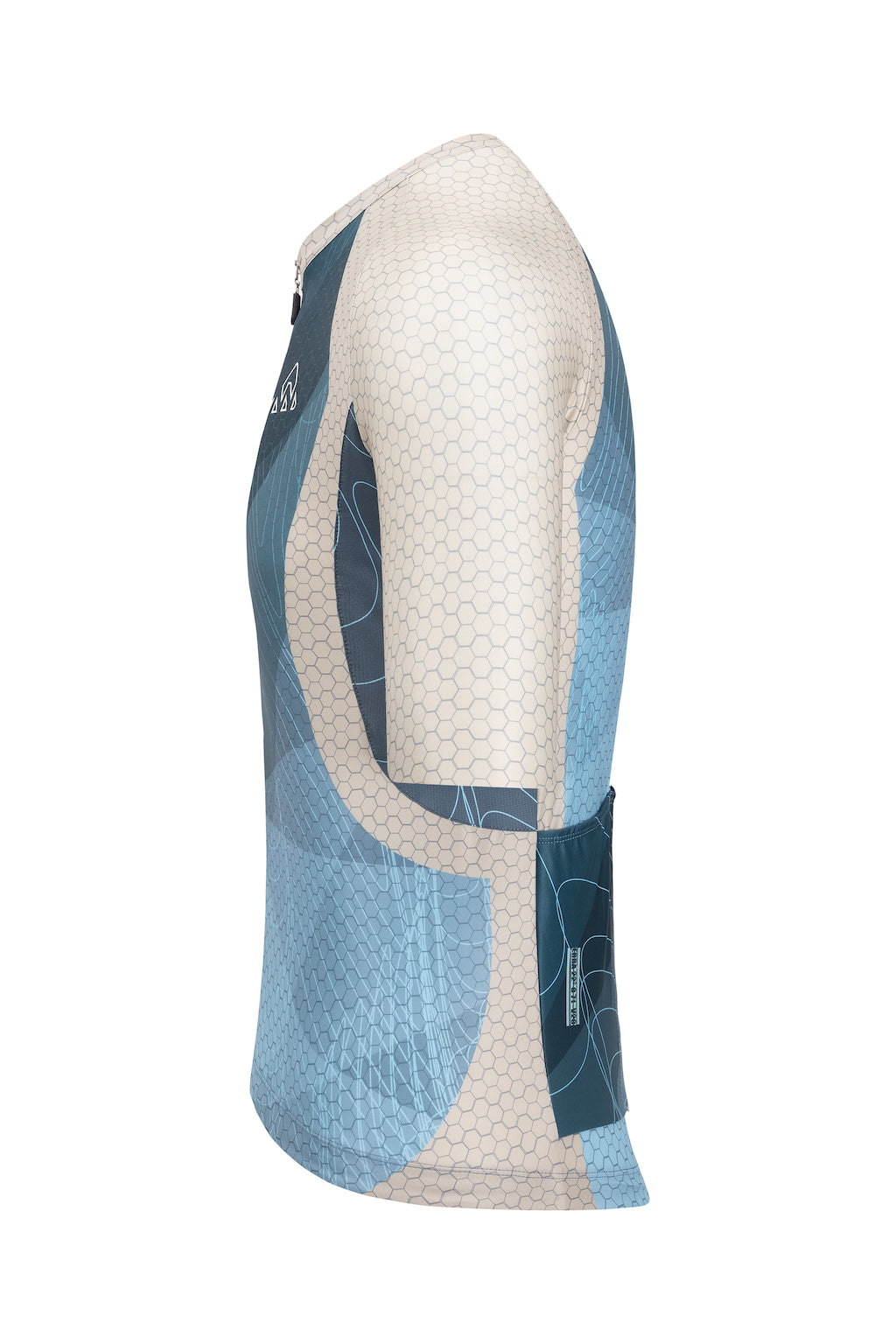 A male cycling jersey with short-sleeved design. The jersey is made from lightweight, breathable fabric for maximum comfort during rides.