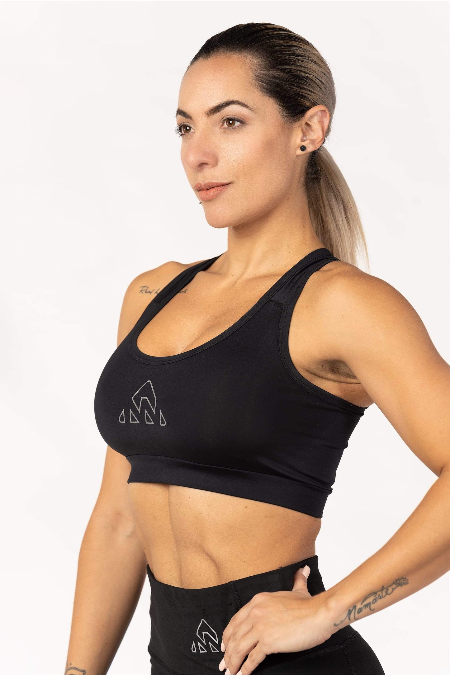 Women's running sport bra, best sport bra, Florida USA, Women's Sport Bra Black, best sport bra