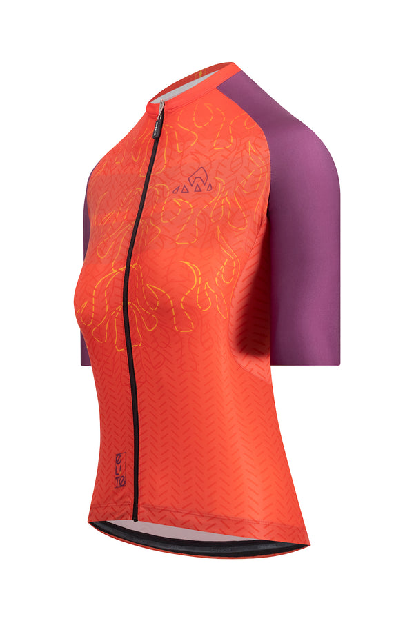  best seo high quality bike jerseys in miami   ride in style and comfort /jersey -  A women's bike shirt with a short-sleeved design, combining functionality and style to meet the needs of female riders.