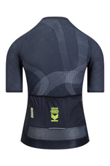 A women's cycling garment with short sleeves, modeled by a confident cyclist. The garment is designed to enhance performance and provide optimal comfort.